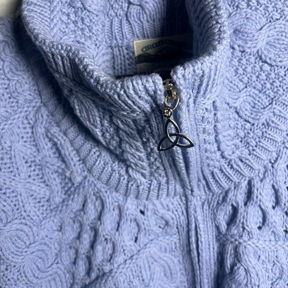 Aran‎ Crafts Ireland Powder Blue Full Zip Cableknit Chunky Sweater Cozy - Picture 8 of 10